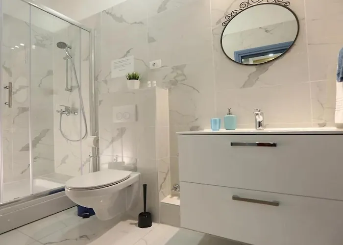 Centrum Luxury Casa de hóspedes 4*